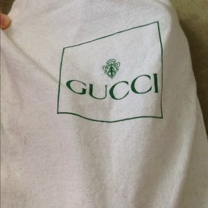 Meet your Posher, Kerri